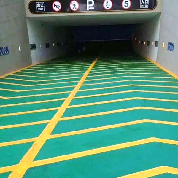 車(chē)庫止滑坡道